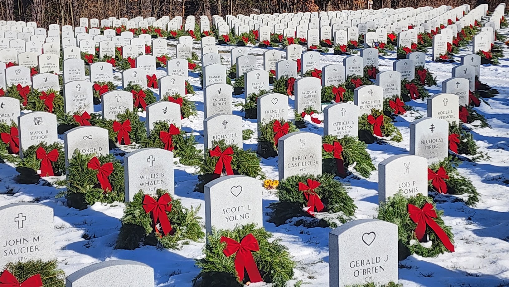 Photo of wreaths for boscawen placed at markers
